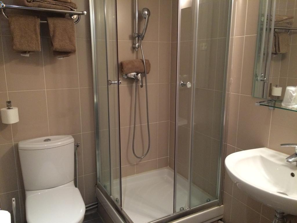 Double Room,1009777618:JPEG